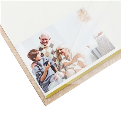 Фотоальбом в подарочной коробке с местом под фото "Счастливая семья"