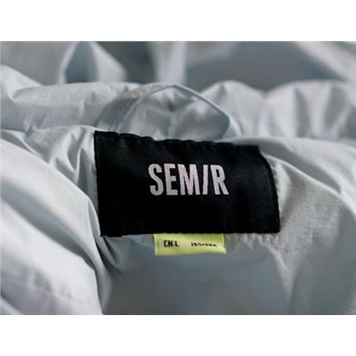 Теплая легкая женская куртка SEMIR