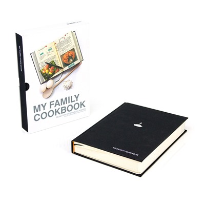 Семейная кулинарная книга My Family чёрная / Бренд: Suck UK /
