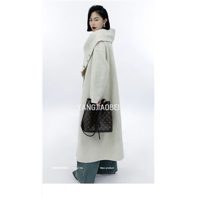 Шерстяное пальто корейского бренда YANGJIAOBEI